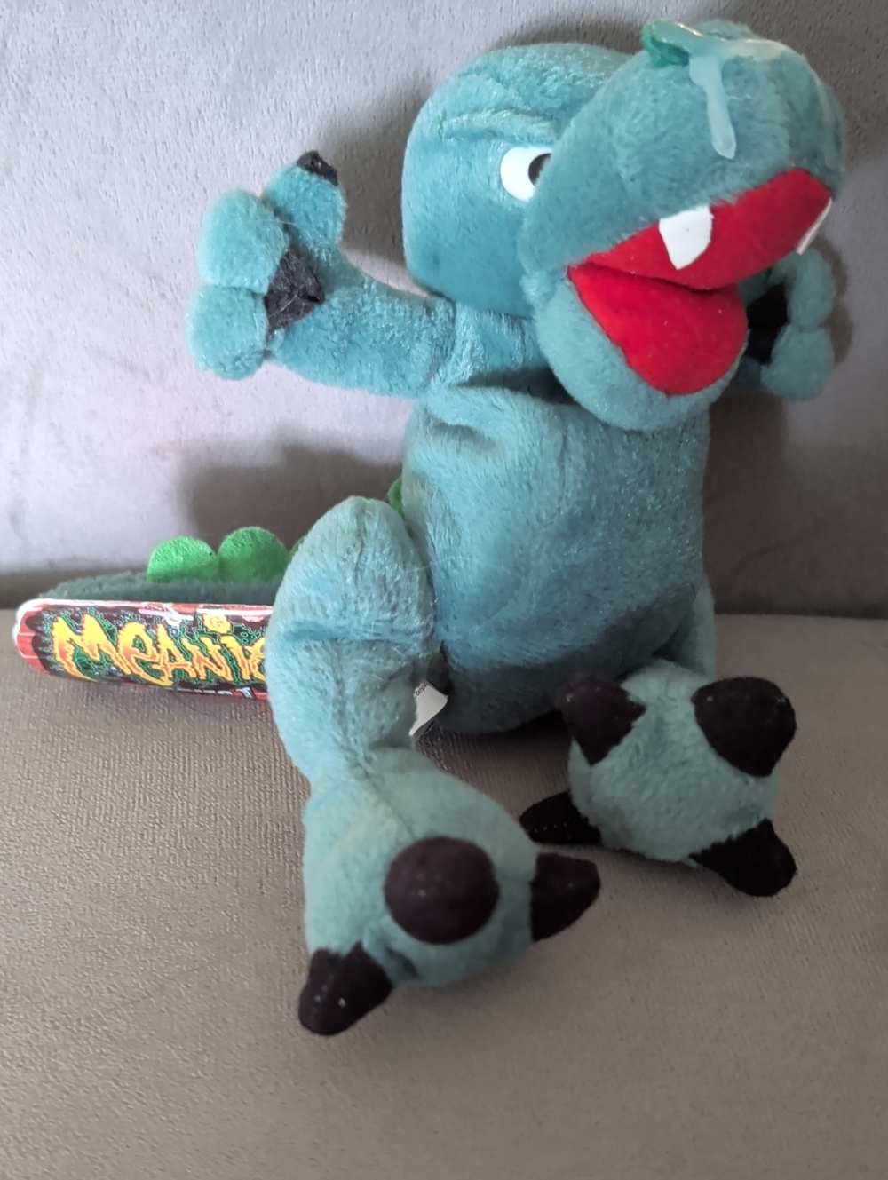 Vintage 1997 Meanies Series 1 Boris the Mucousaurus Plush Beanie NWT